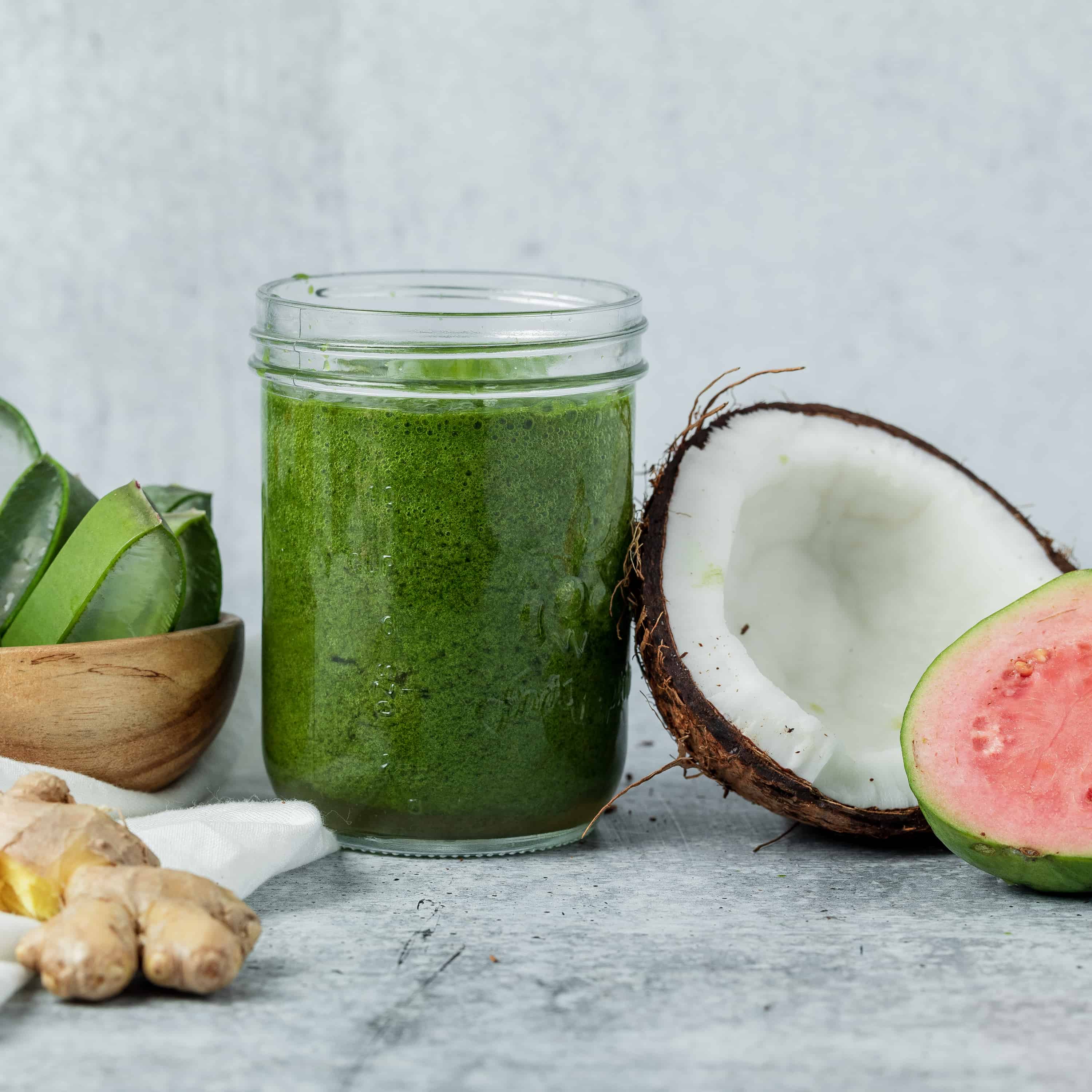 Tropical Fat Reducer Green Smoothie