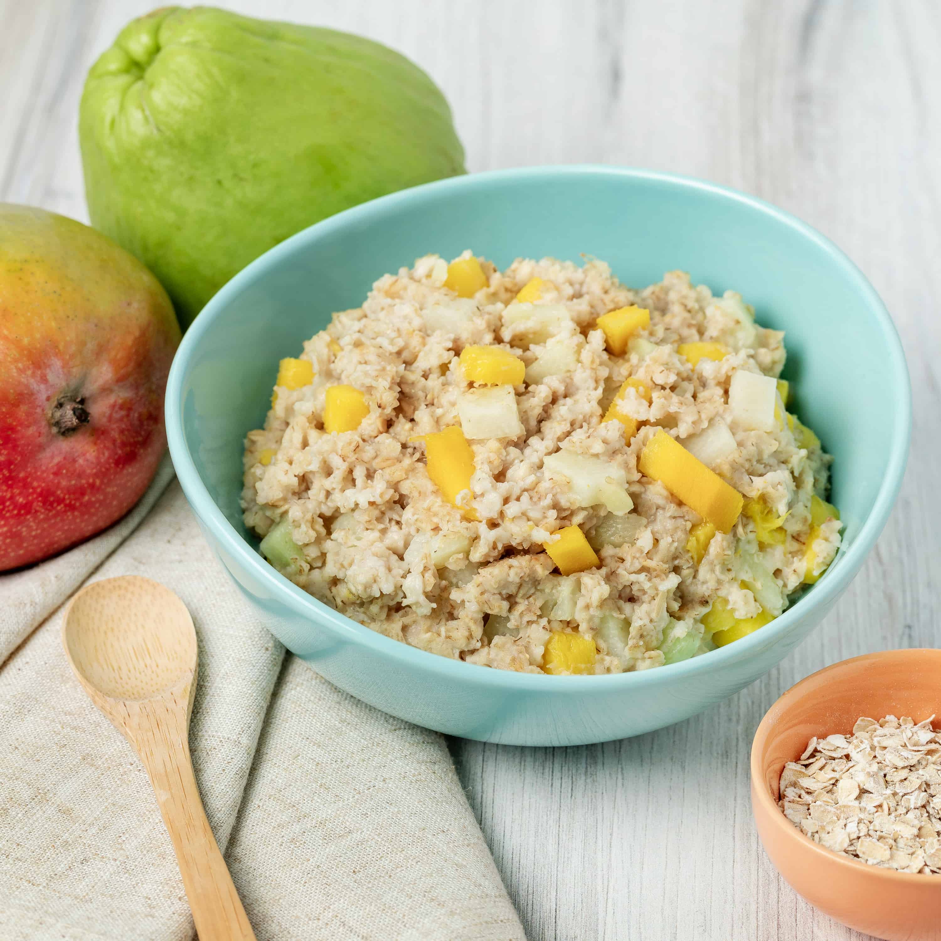 Mango and Chayote Oatmeal
